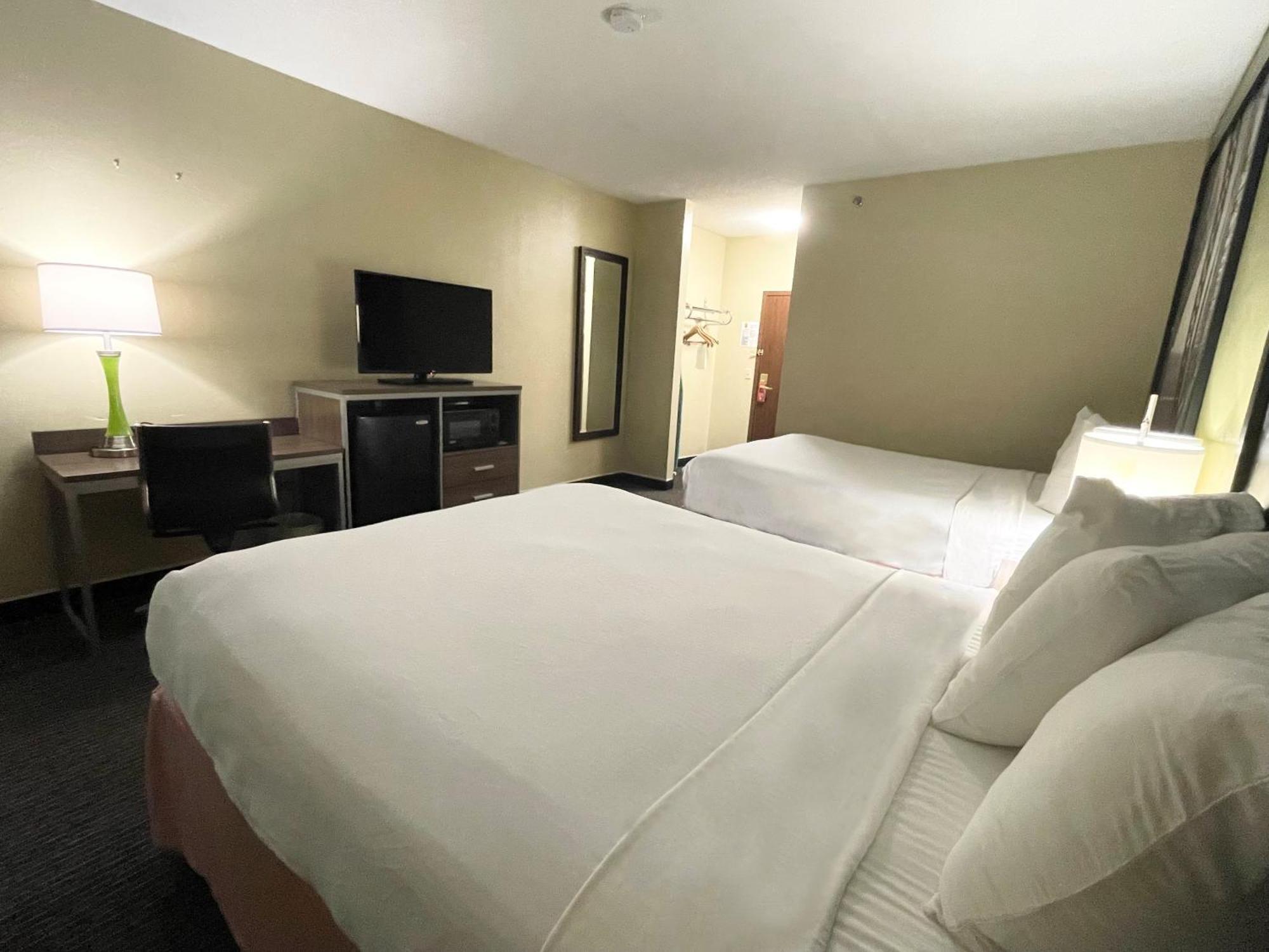 Hotel Super 8 By Wyndham St Charles à Saint Charles Extérieur photo
