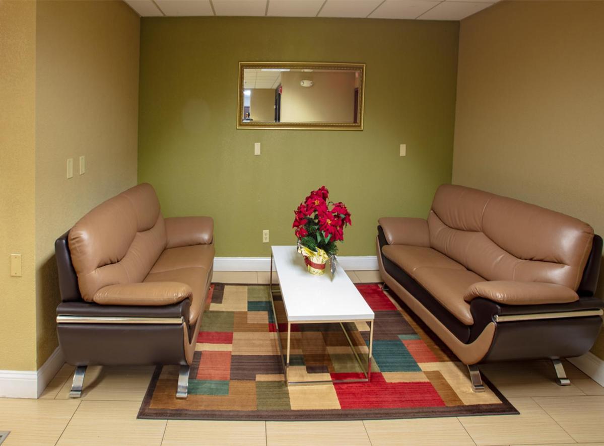 Hotel Super 8 By Wyndham St Charles à Saint Charles Extérieur photo